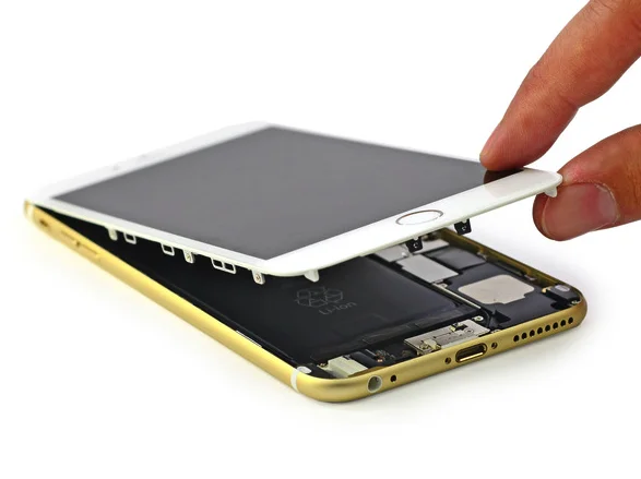 iPhone 6  Plus Ekran Değişimi